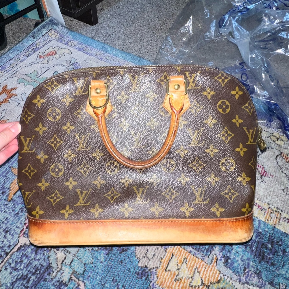 Vintage Louis Vuitton Alma